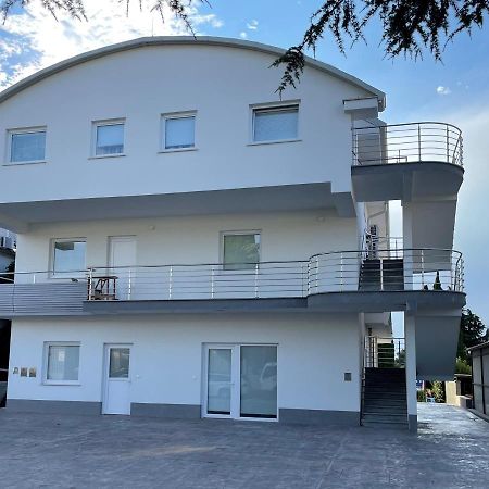 Apartmaji Meduza 2 Apartment Izola Ngoại thất bức ảnh
